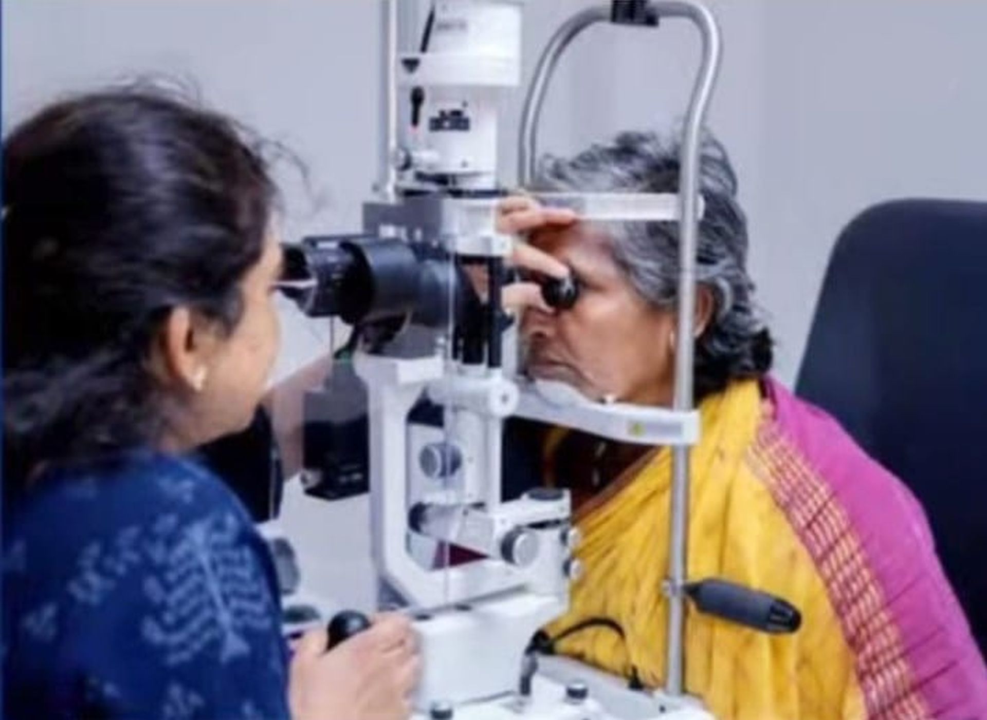 Dr. Neha